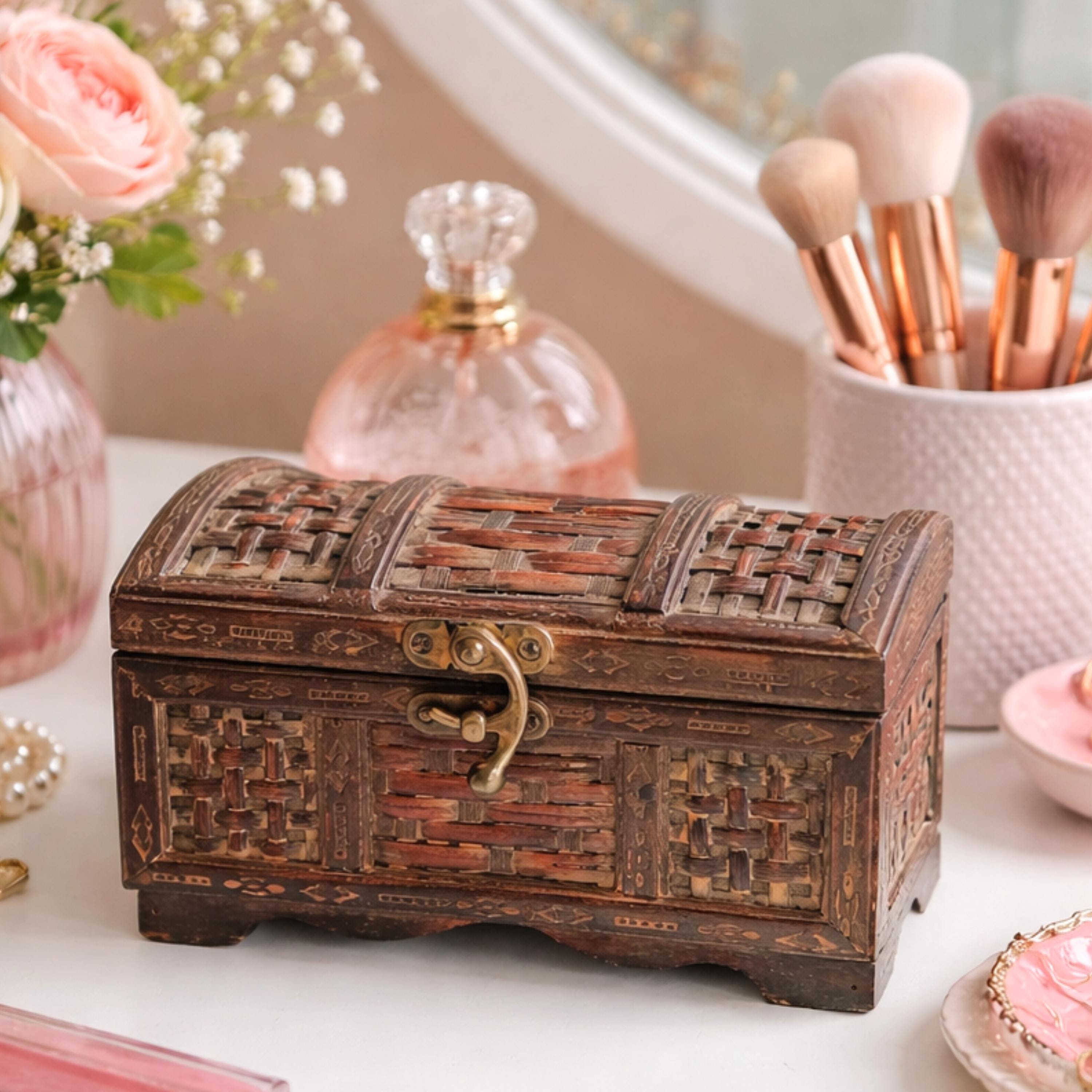 Boho Carved Wooden Keepsake Box: Rustic Trinket Storage, Small Decorative Jewelry Chest